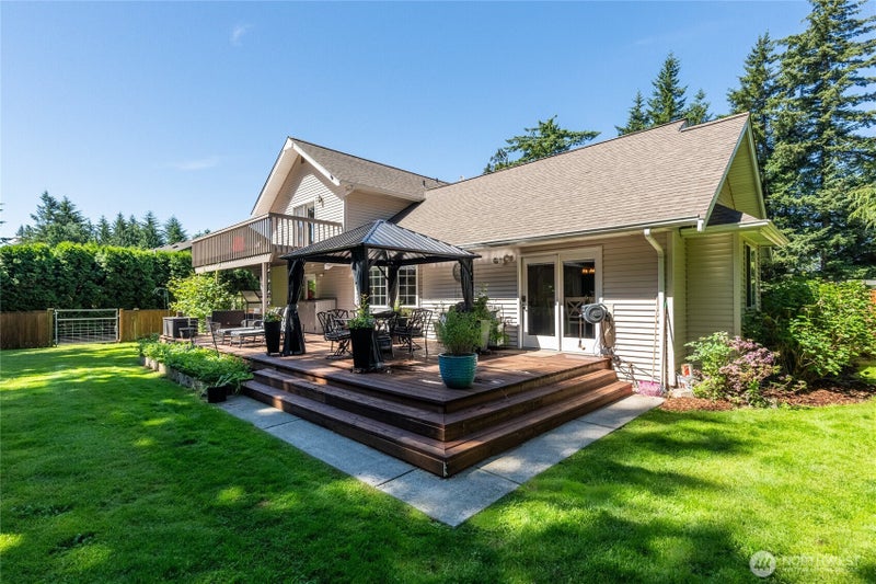 6898 Golf View Drive