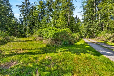 Photo of 0 Evergreen Lane, Freeland, WA 98249 (MLS # 2599471)