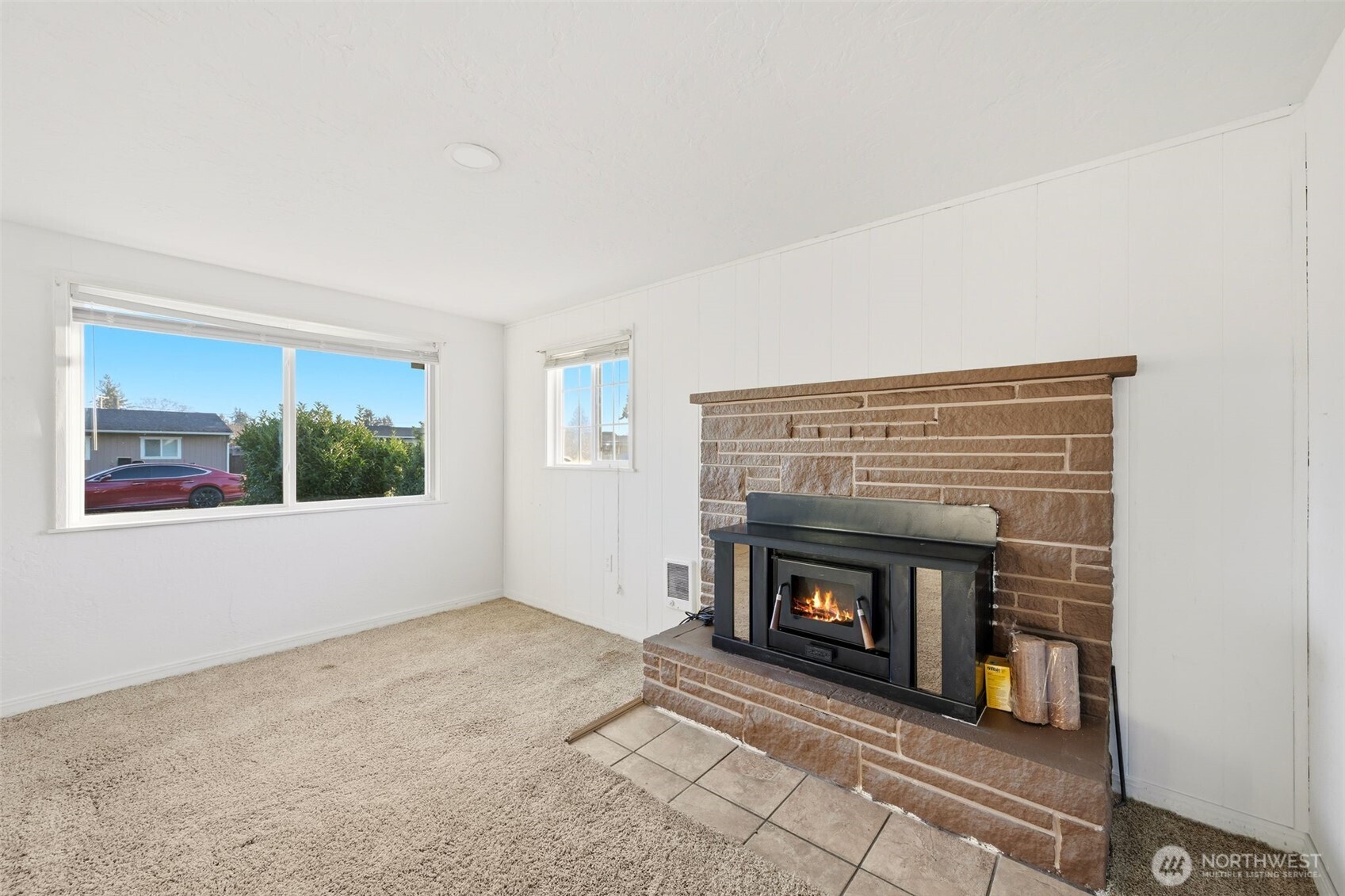 4827 Diamond Boulevard SW