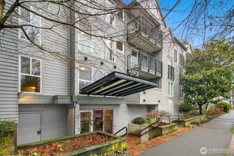 Photo of 5901 Phinney Avenue N #106, Seattle, WA 98103 (MLS # 2468361)