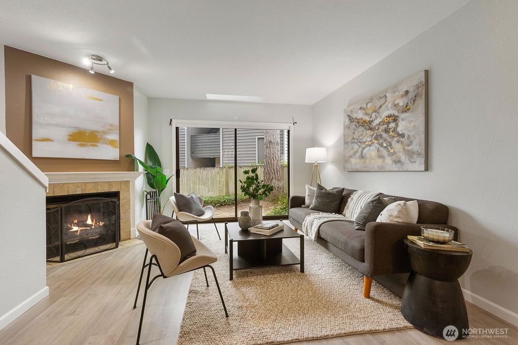 Photo of 8013 NE 177th Court #2, Kenmore, WA 98028 (MLS # 2426847)