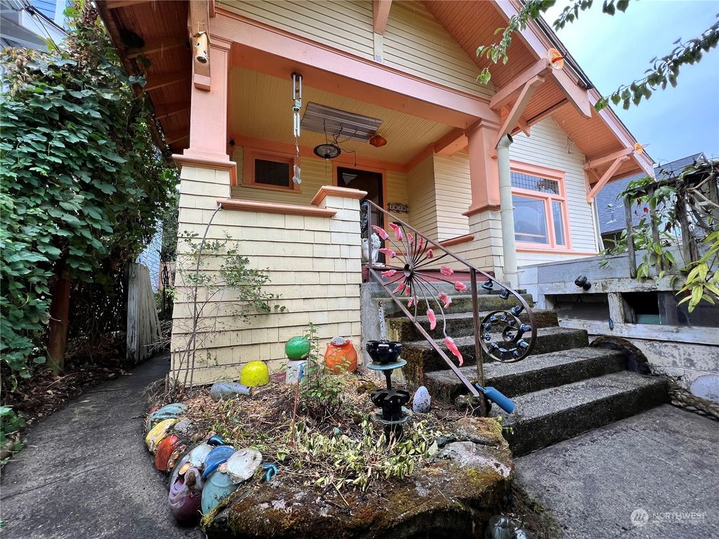 Photo of 2929 Mayfair Avenue N, Seattle, WA 98109 (MLS # 2161881)