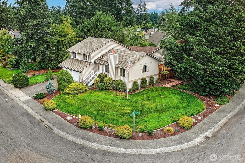 Photo of 25846 185th Place SE, Covington, WA 98042 (MLS # 2562387)