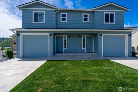 Photo of 51 Phoebe Lane #B4, Manson, WA 98831 (MLS # 2525753)