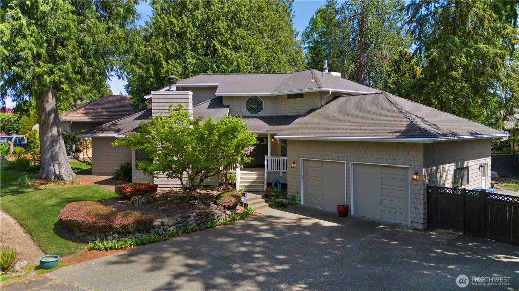 Photo of 21103 SE 258th Street, Maple Valley, WA 98038 (MLS # 2403210)