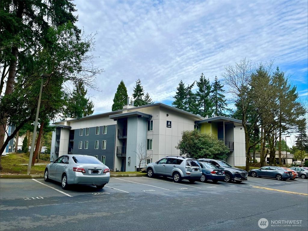 Photo of 14760 NE 31st Street #A308, Bellevue, WA 98007 (MLS # 2476468)