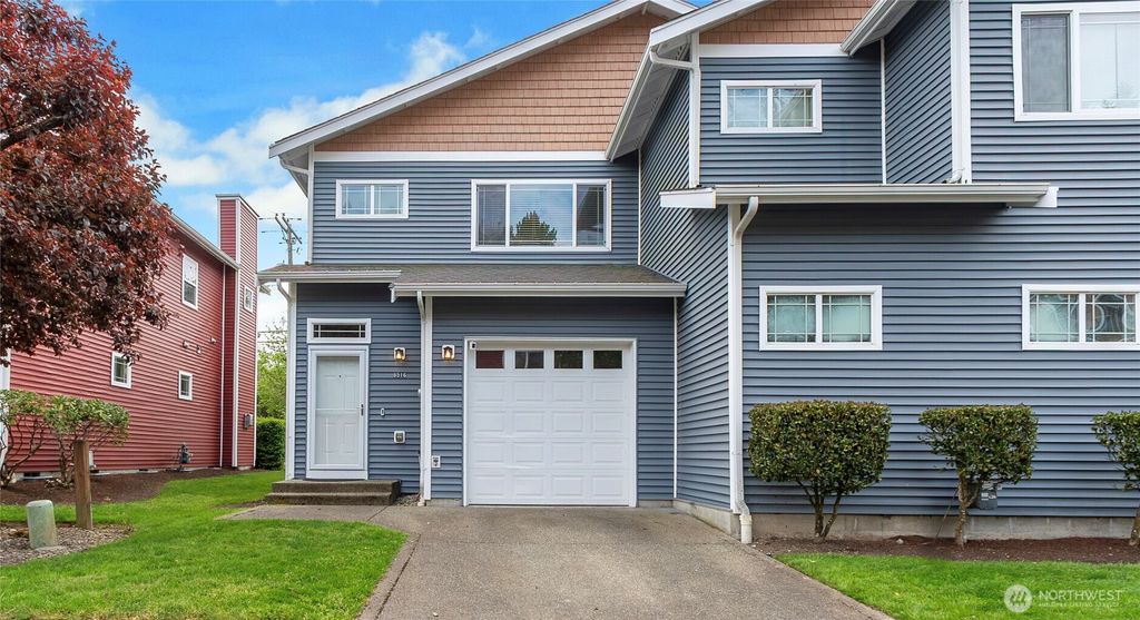 Photo of 6516 127th Street Ct E, Puyallup, WA 98373 (MLS # 2517179)