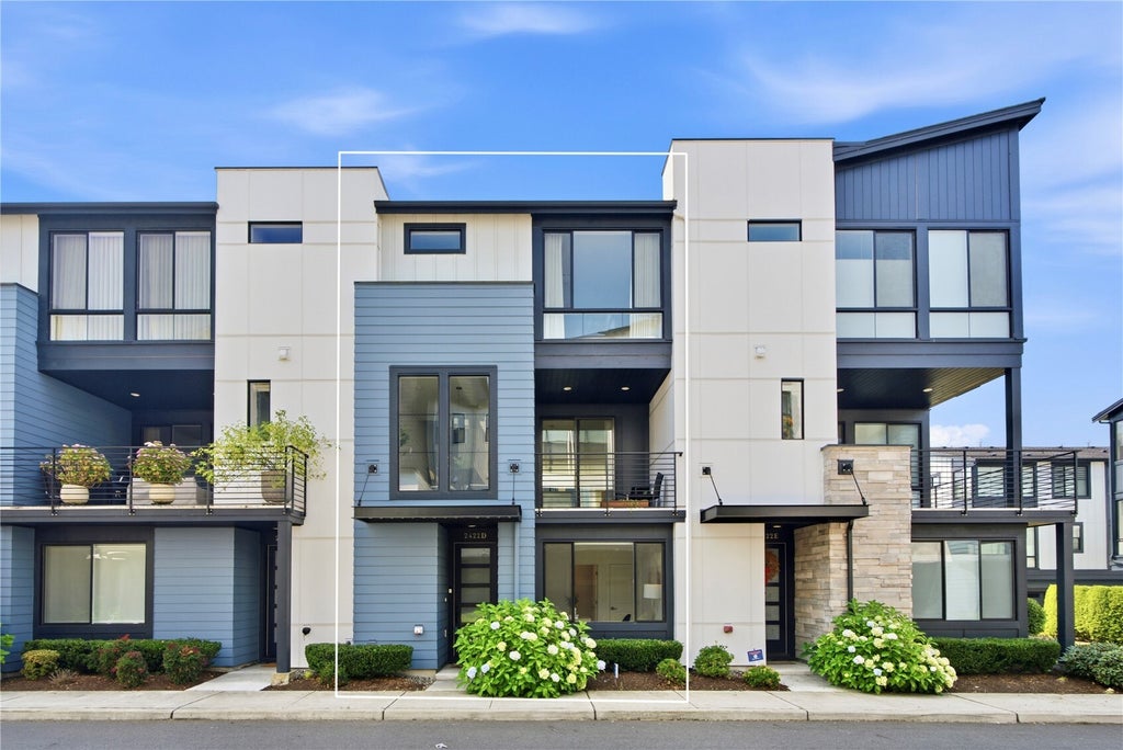 Photo of 2422 217th Street SE #D, Bothell, WA 98021 (MLS # 2596860)