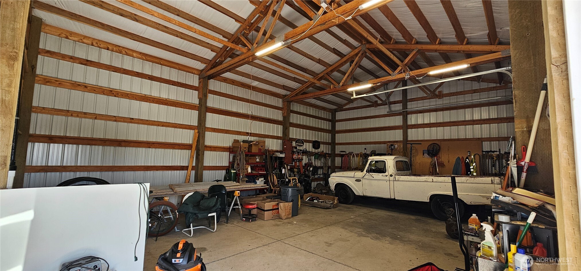 1176 Highway 28 E