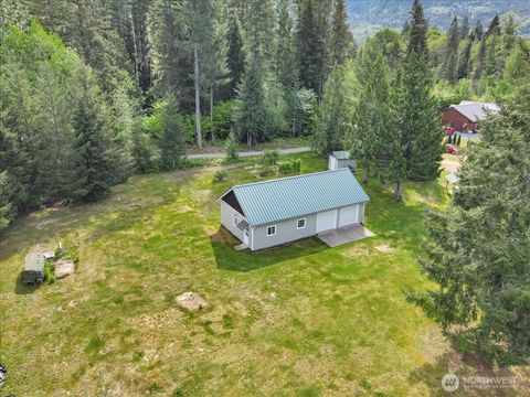 Photo of 56151 Conifer Lane, Darrington, WA 98241 (MLS # 2523761)