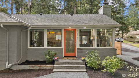 12629 10th Avenue NE Seattle WA 98125