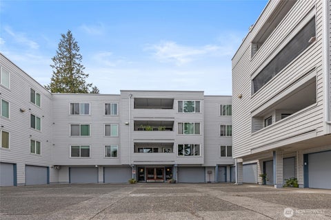 Photo of 17417 Ashworth Avenue N #202, Shoreline, WA 98133 (MLS # 2575775)