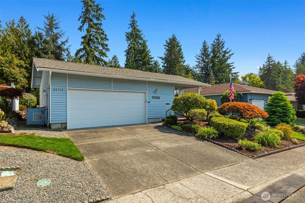 Photo of 24714 11th Avenue S, Des Moines, WA 98198 (MLS # 2426399)
