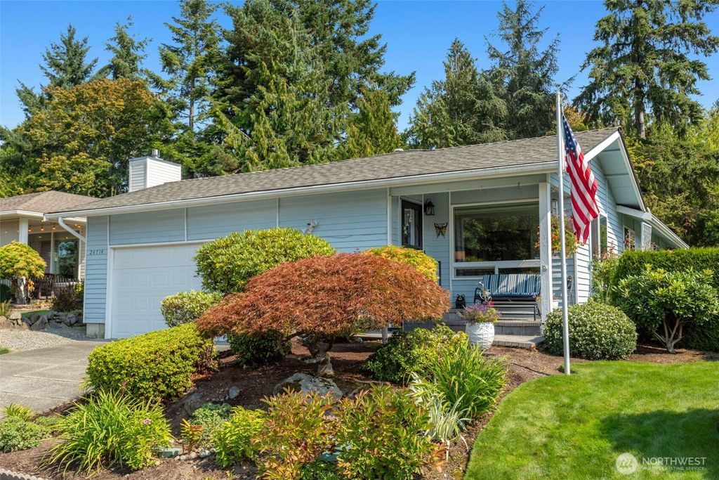 Photo of 24714 11th Avenue S, Des Moines, WA 98198 (MLS # 2426399)