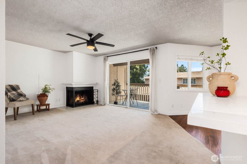 725 9th Avenue S 201