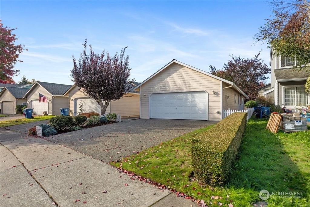 Photo of 15498 Esther Avenue SE, Monroe, WA 98272 (MLS # 2174927)