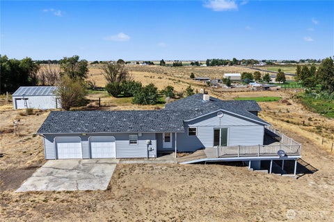 Photo of 4874 NE Road 3, Moses Lake, WA 98837 (MLS # 2580082)