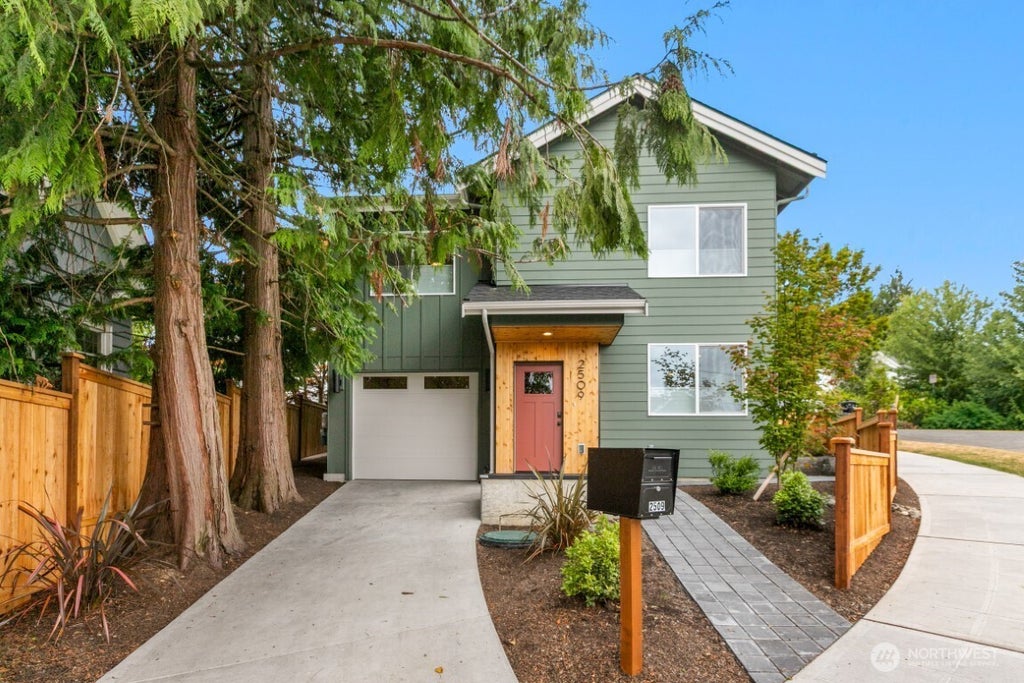 Photo of 2509 N 42nd Street, Seattle, WA 98103 (MLS # 2557605)