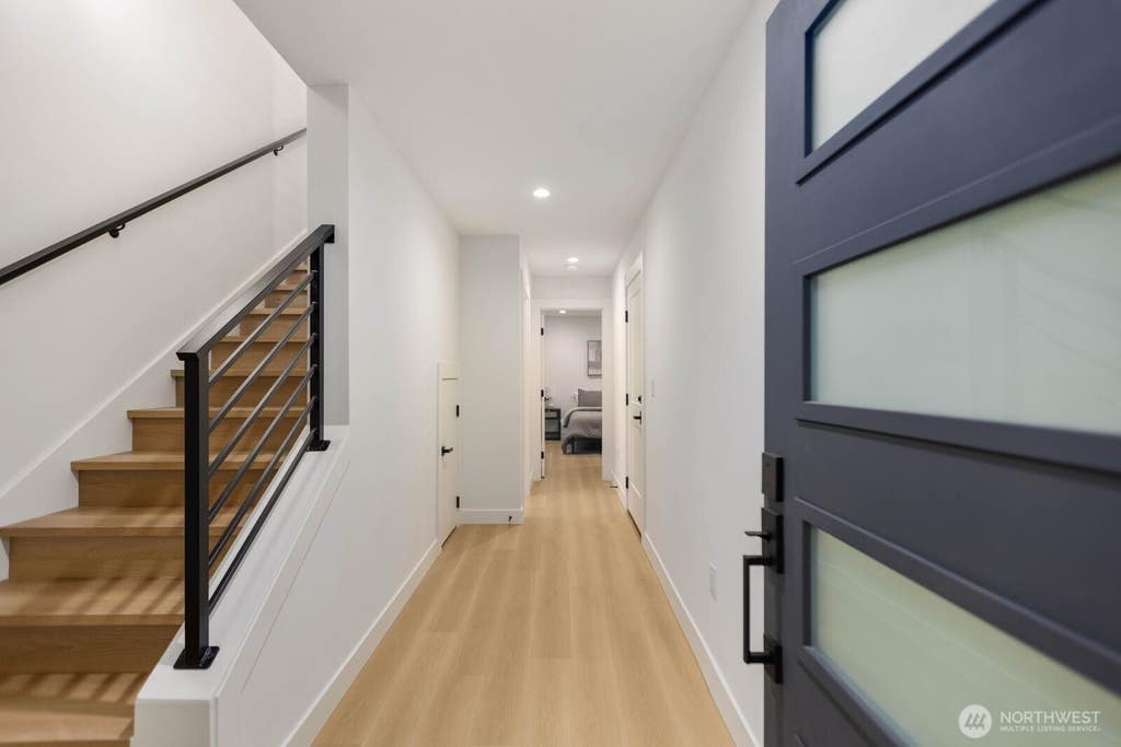 Photo of 13321 3rd Avenue NE #B, Seattle, WA 98125 (MLS # 2572664)