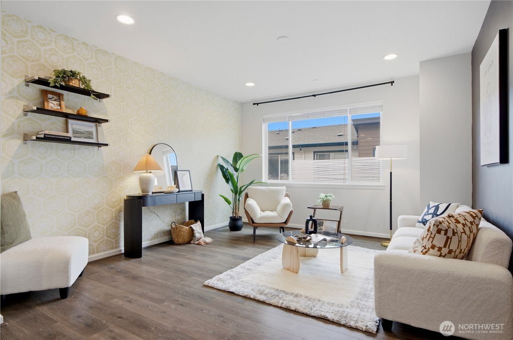 Photo of 13145 S 83rd Lane #9.3, Seattle, WA 98178 (MLS # 2497890)