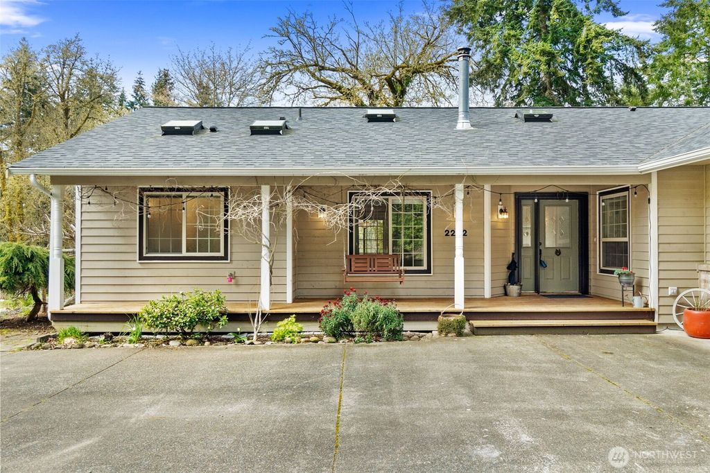 Photo of 2222 107th Lane SE, Olympia, WA 98501 (MLS # 2504621)