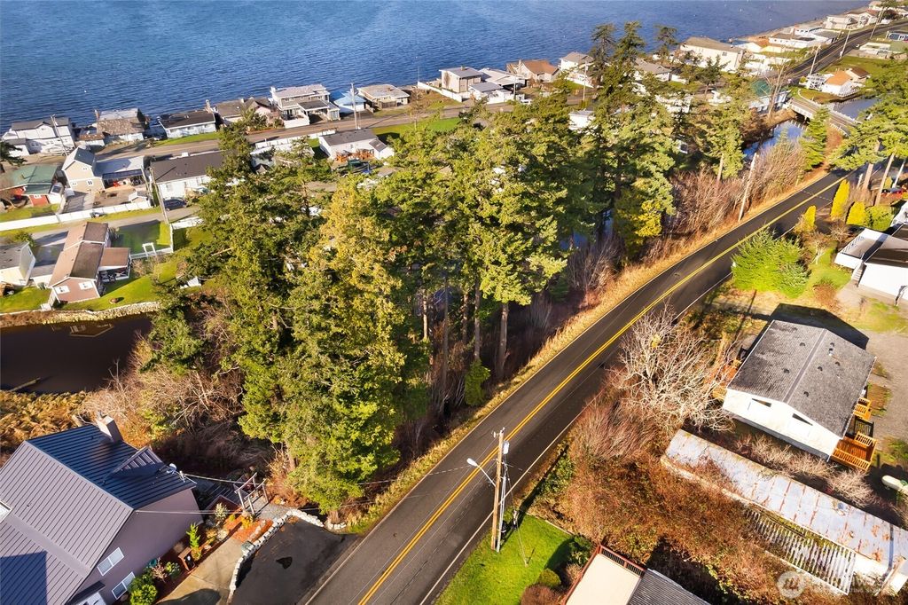 Photo of 7417 Jackson Road, Blaine, WA 98230 (MLS # 2470027)