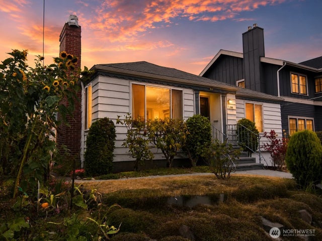 136 NE 58th Street, Seattle