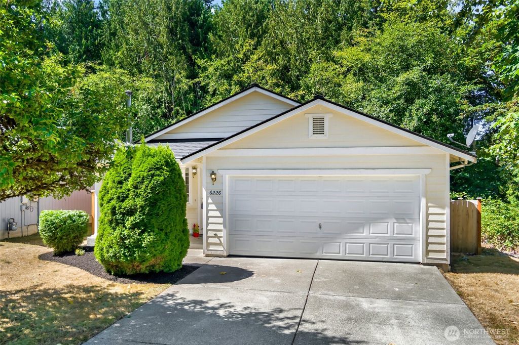Photo of 6226 77th Drive NE, Marysville, WA 98270 (MLS # 2422498)