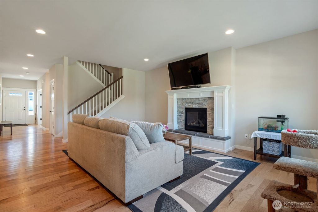 Photo of 28412 69th Lane NW, Stanwood, WA 98292 (MLS # 2504501)