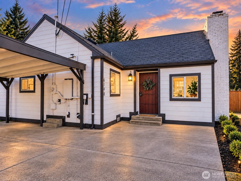 6148 88th Street SW