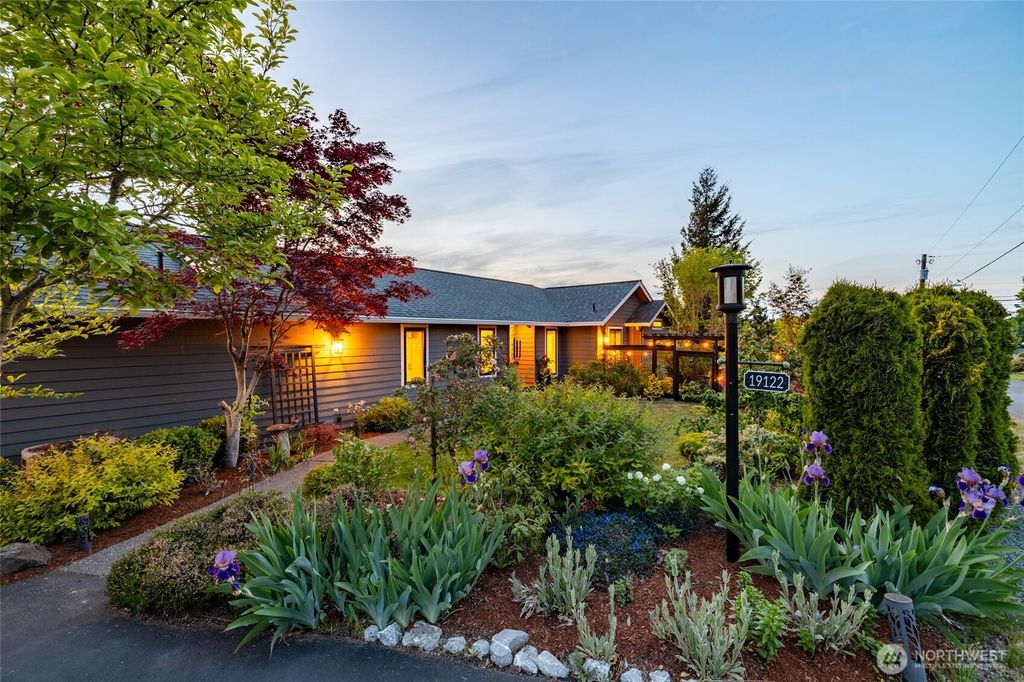 Photo of 19122 96th Avenue NW, Stanwood, WA 98292 (MLS # 2524188)