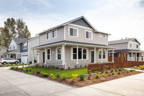Photo of 124 N Trail Road, Sedro Woolley, WA 98284 (MLS # 2425873)