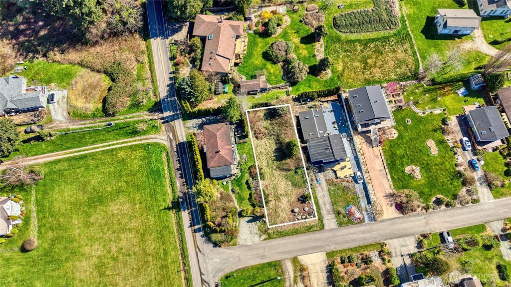 Photo of 610 Highland Drive, Point Roberts, WA 98281 (MLS # 2495910)