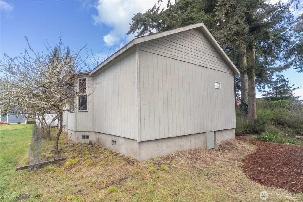 Photo of 1300 21st Street St, Port Townsend, WA 98368 (MLS # 2499423)