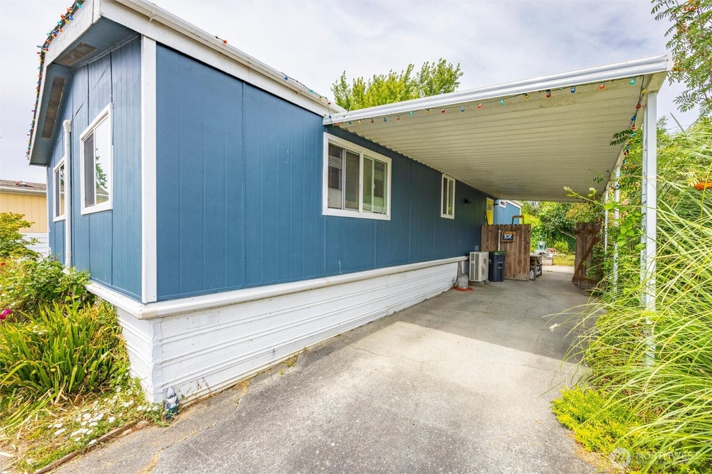 Photo of 701 S Main Street #21, Coupeville, WA 98239 (MLS # 2557820)