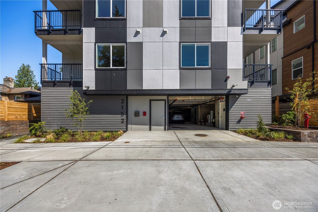 Photo of 2152 N 185th Street, Shoreline, WA 98133 (MLS # 2439882)