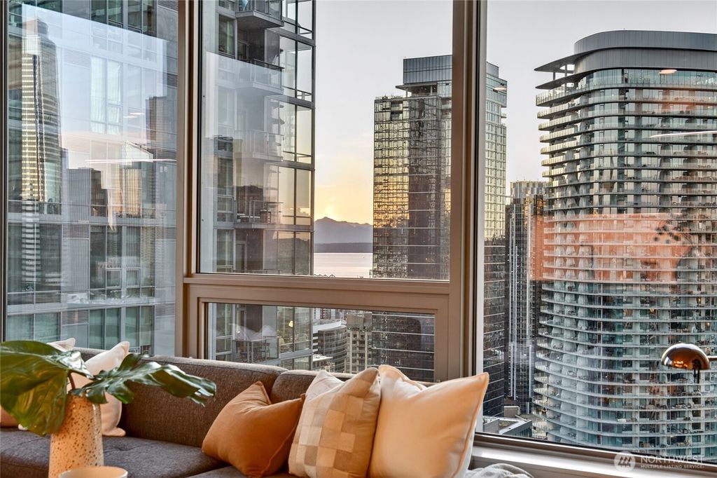 Photo of 1808 Minor Avenue #2805, Seattle, WA 98101 (MLS # 2501120)