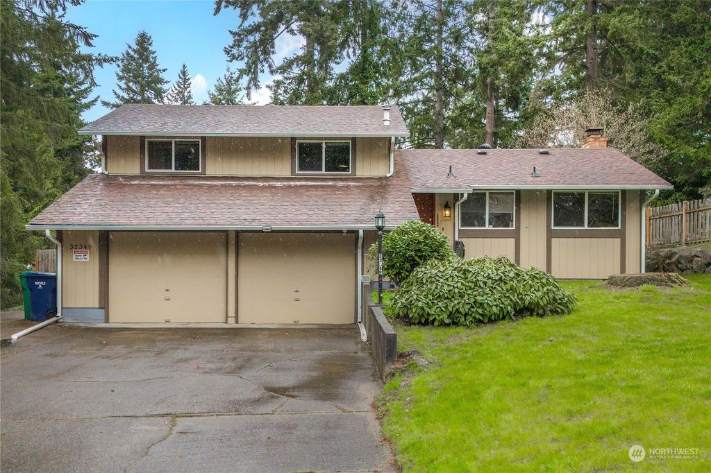 Photo of 32349 9th Avenue S, Federal Way, WA 98003 (MLS # 2214697)