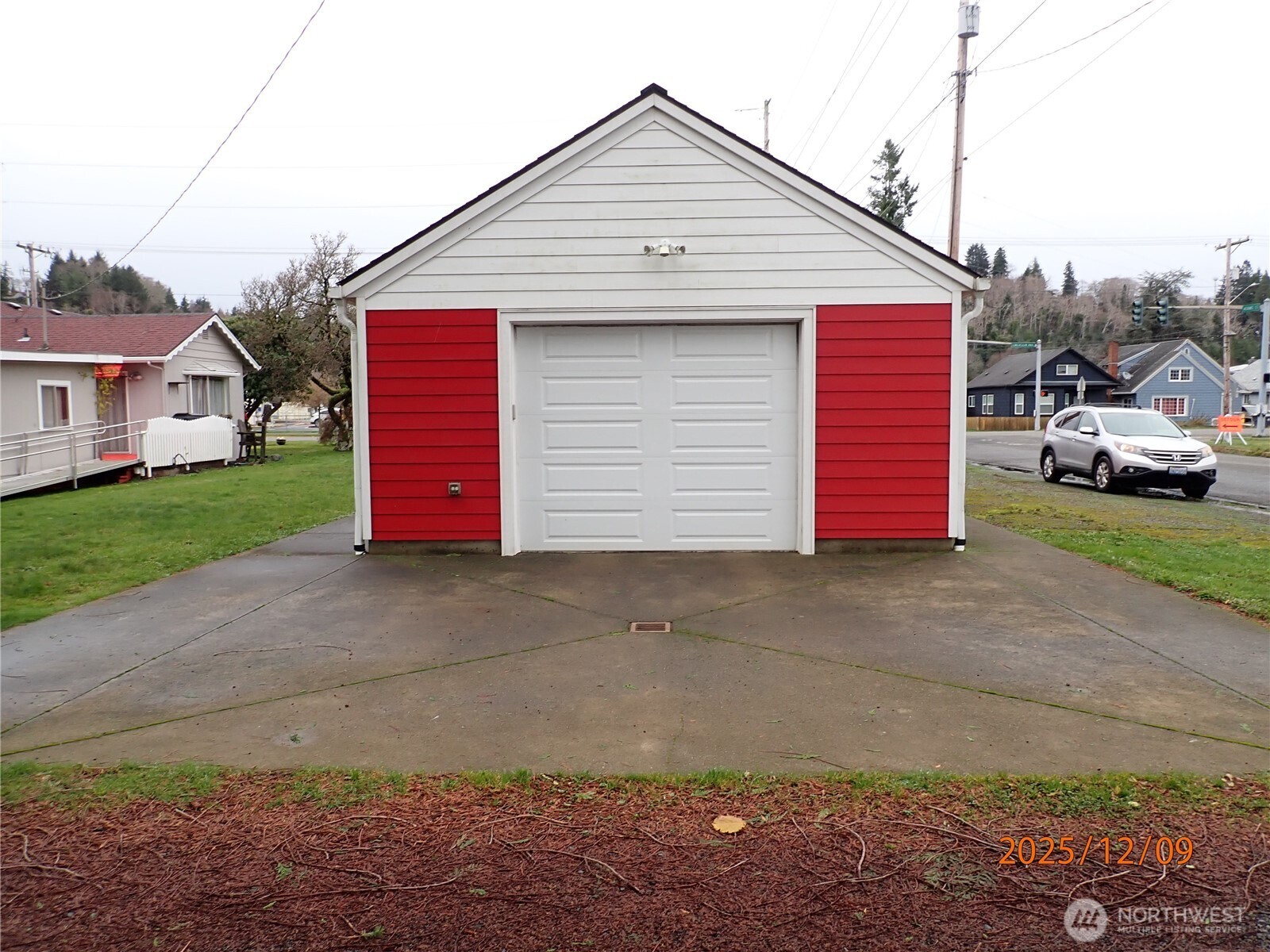 102 W Emerson Avenue