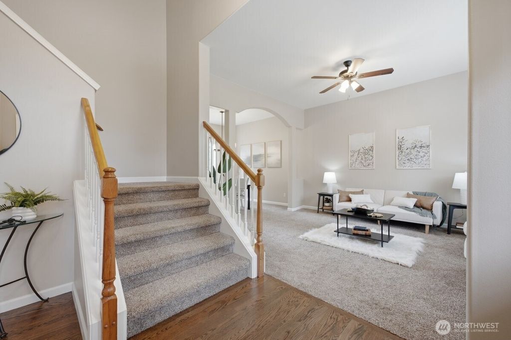 Photo of 2215 122nd Drive SE, Lake Stevens, WA 98258 (MLS # 2548929)