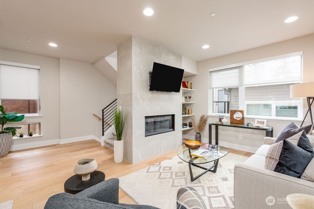 5317 80th Place SW 1