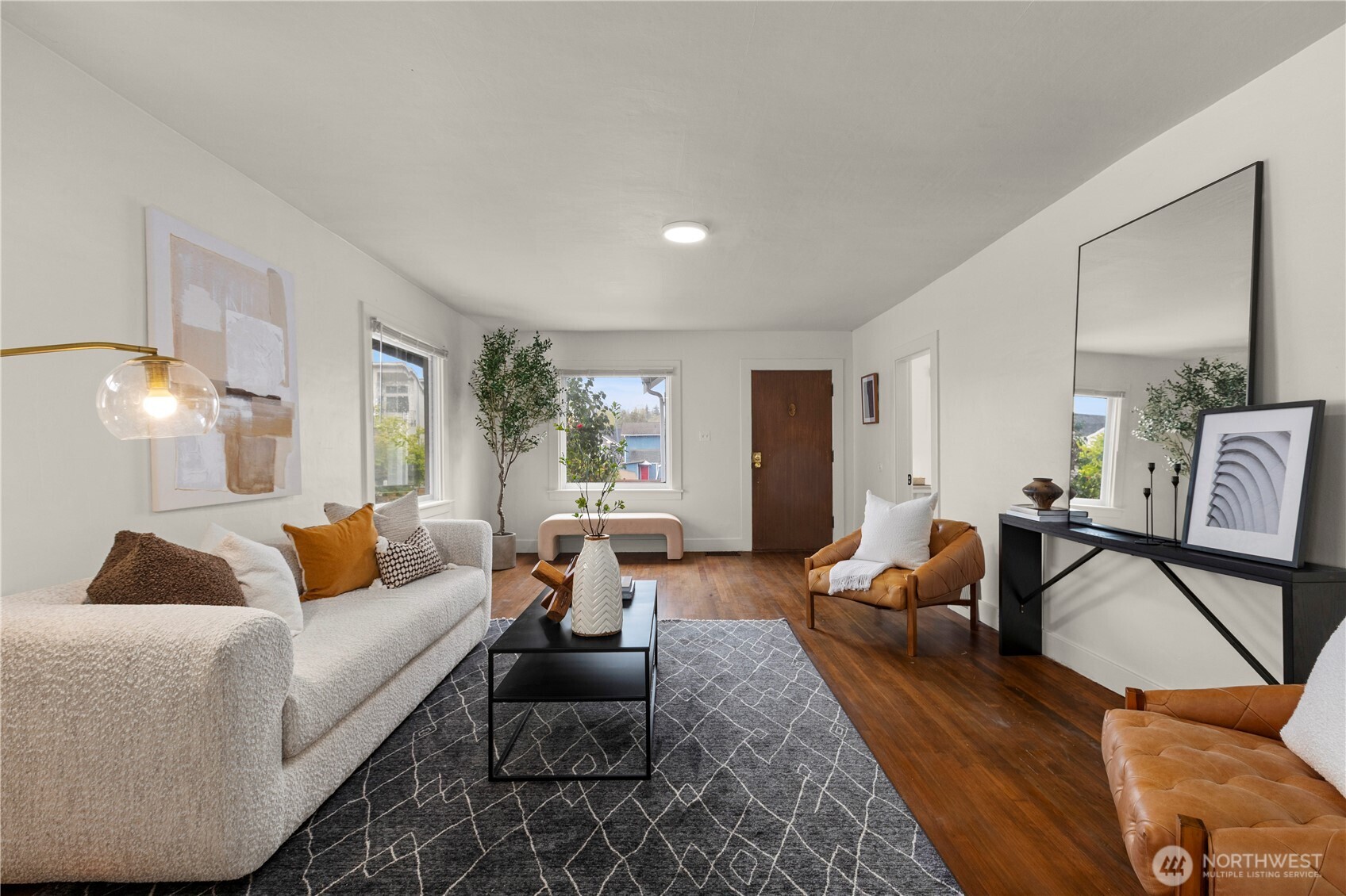 4746 Delridge Way SW