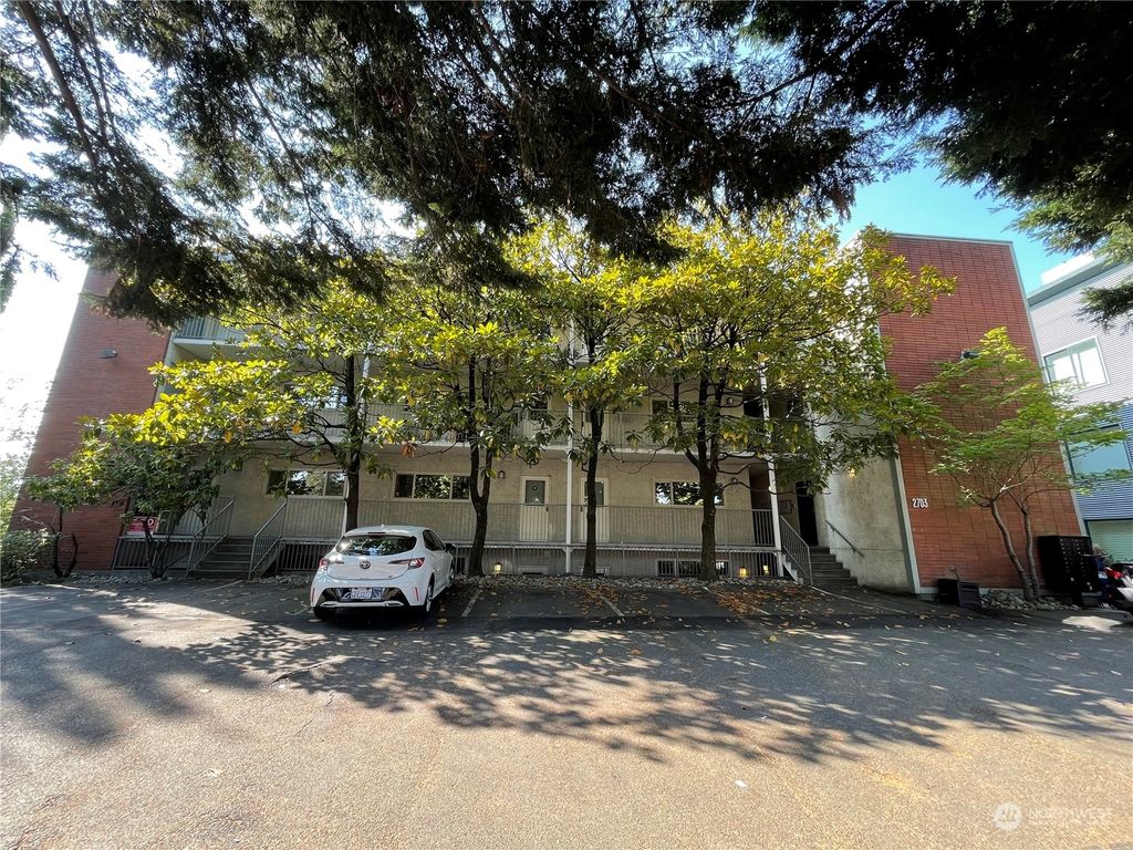 Photo of 2703 Boylston Avenue E #404, Seattle, WA 98102 (MLS # 2161796)