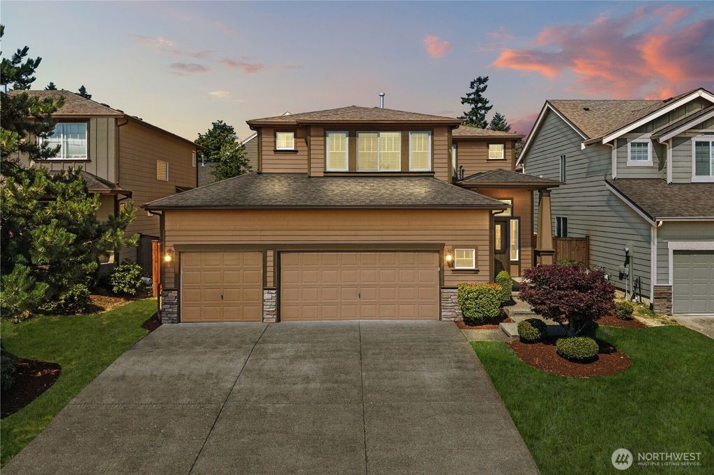 Photo of 27217 104th Avenue SE, Kent, WA 98030 (MLS # 2468319)