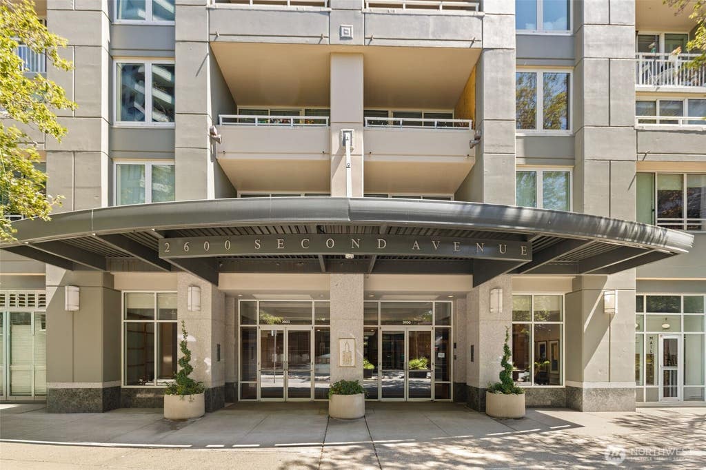 Photo of 2600 2nd Avenue #302, Seattle, WA 98121 (MLS # 2544862)
