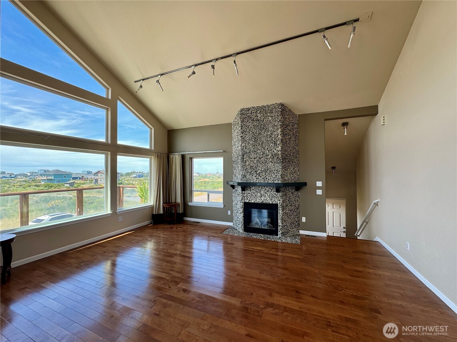 1472 Trade Wind Avenue SW