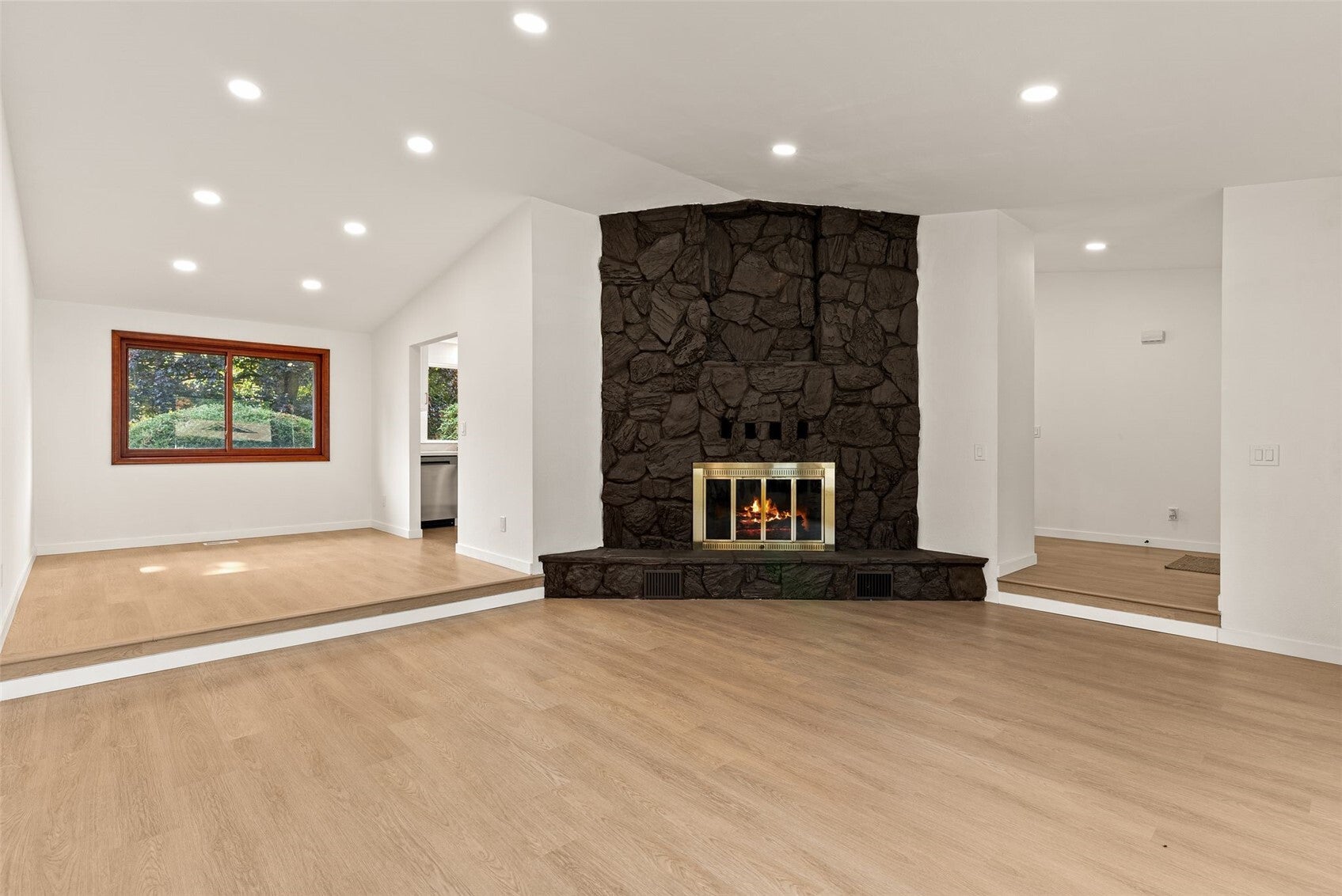 9920 149th Street E