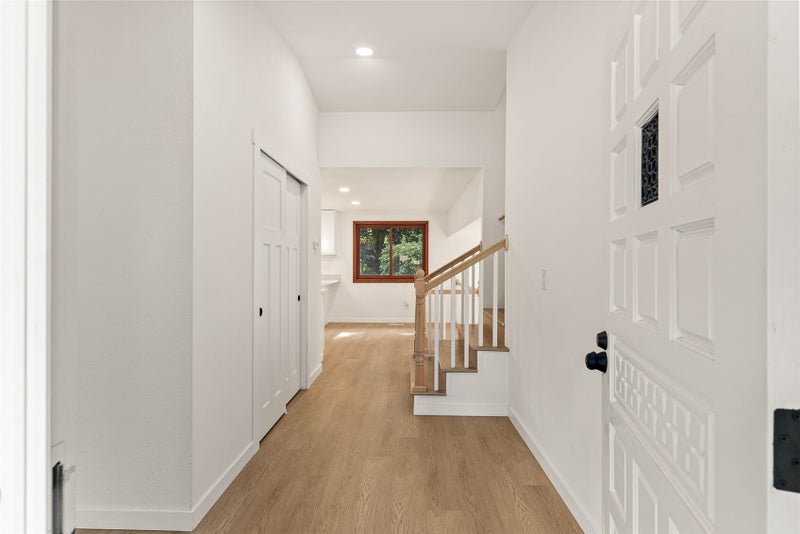 9920 149th Street E