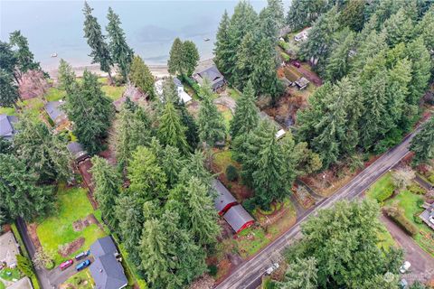 A home in Bremerton