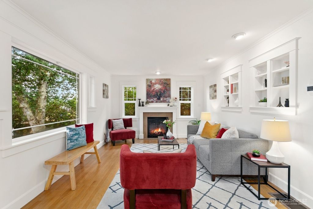 Photo of 3657 23rd Avenue W, Seattle, WA 98199 (MLS # 2336576)